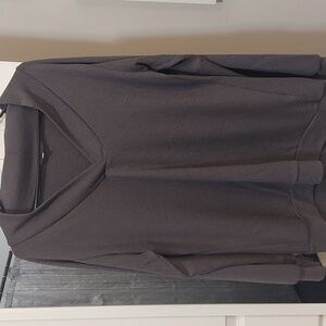 2 for $5 Bundled! Gray knit long sleeve top v-neck size L